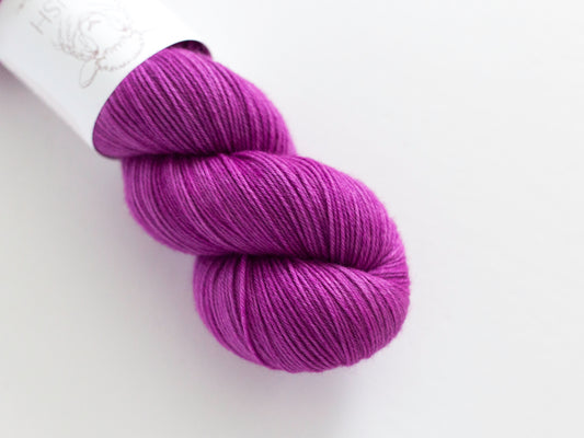 Fuchsia SW Merino Nylon Yarn