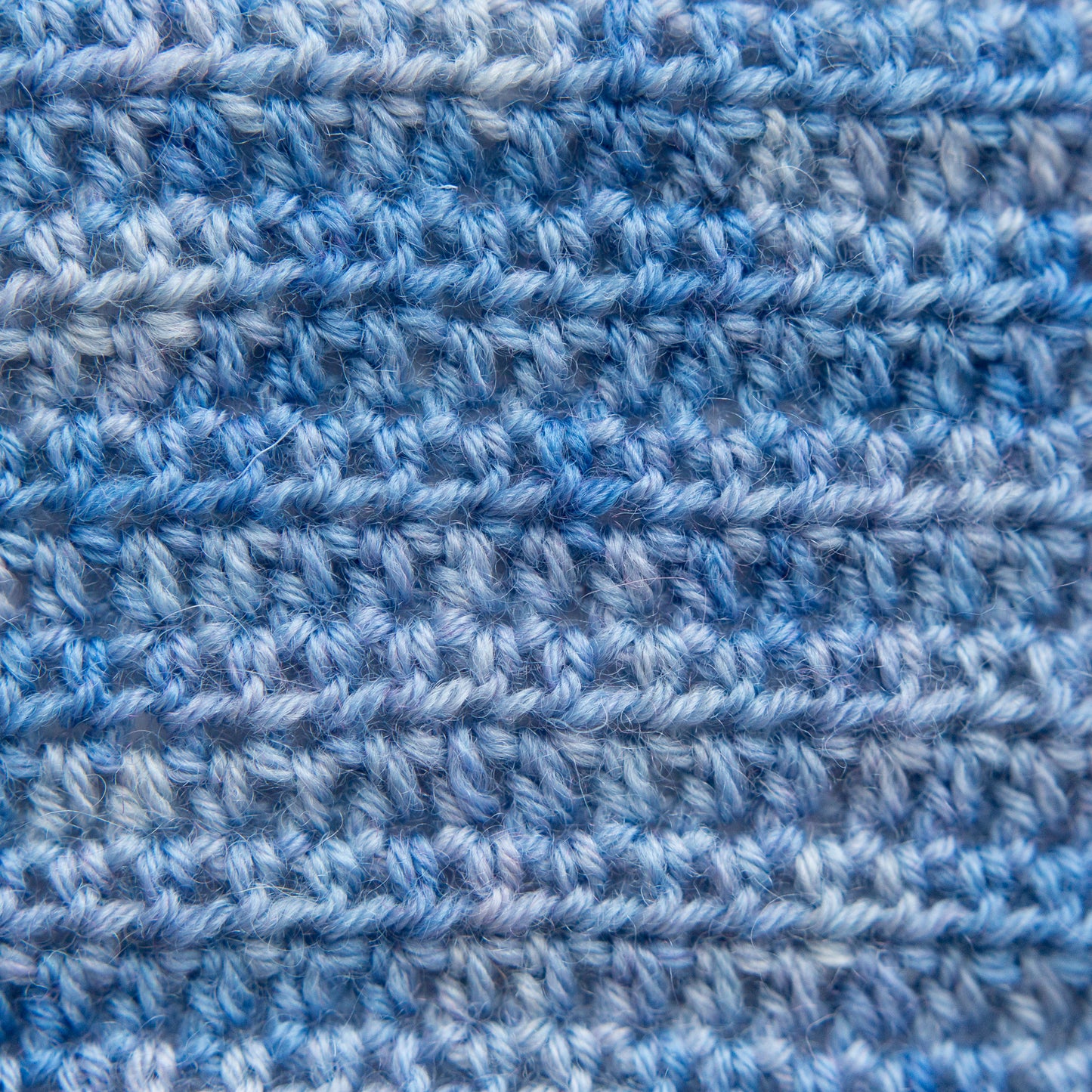 Tidal Wave Fingering Weight Non-Superwash BFL
