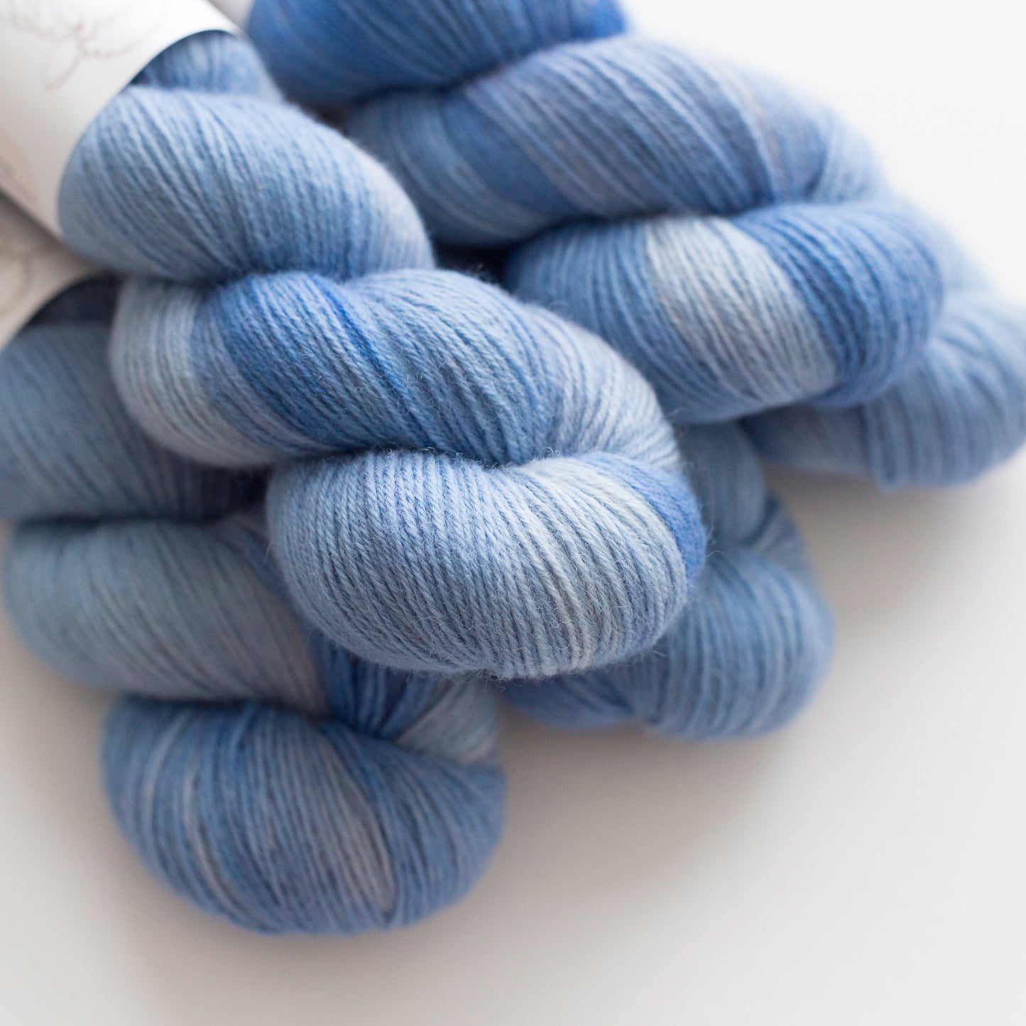 Tidal Wave Fingering Weight Non-Superwash BFL