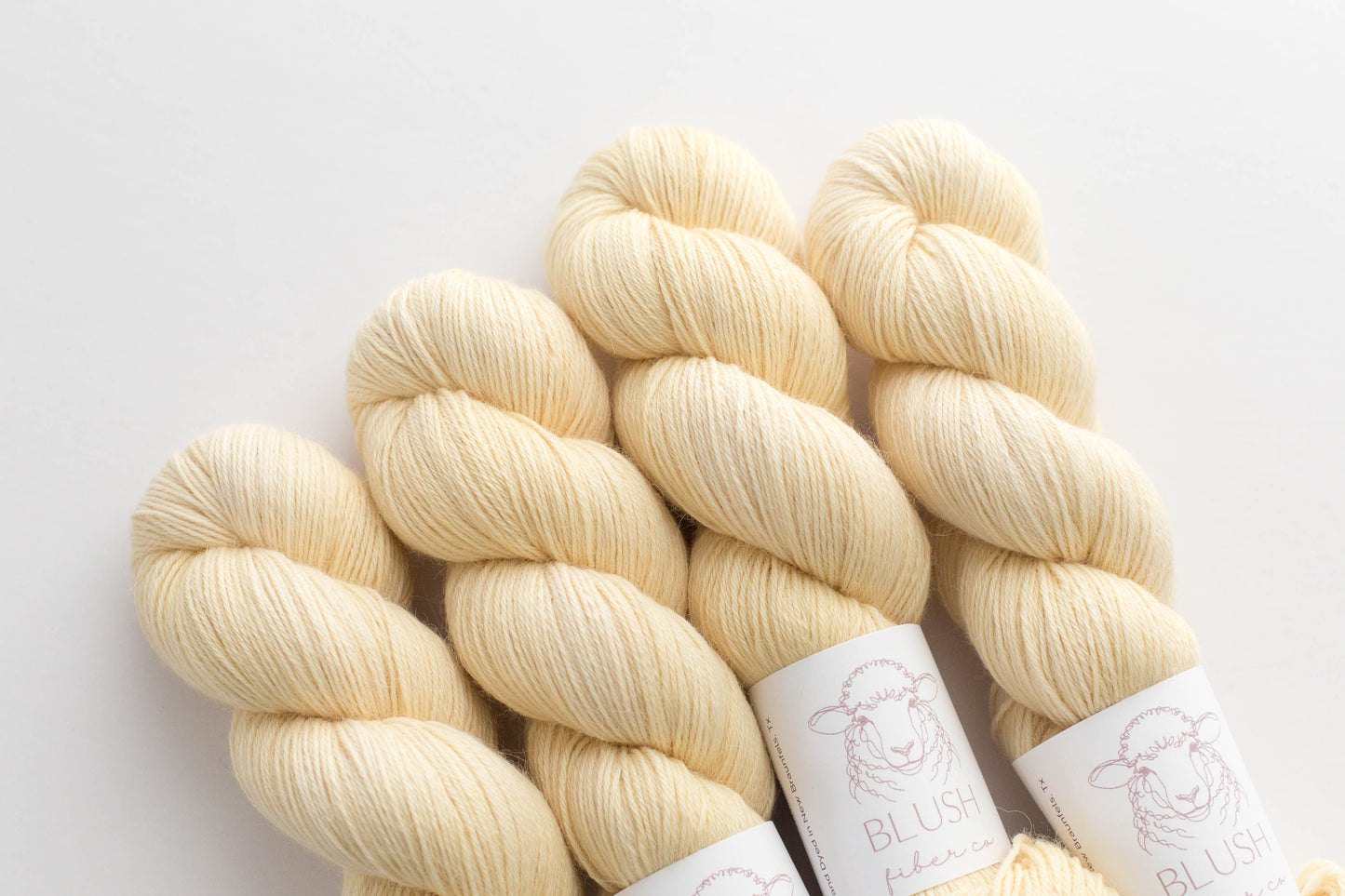 Dahlia Alpaca